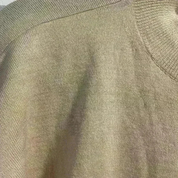 UNIQLO Cream Mock Neck Sweater XS - Picture 6 of 8